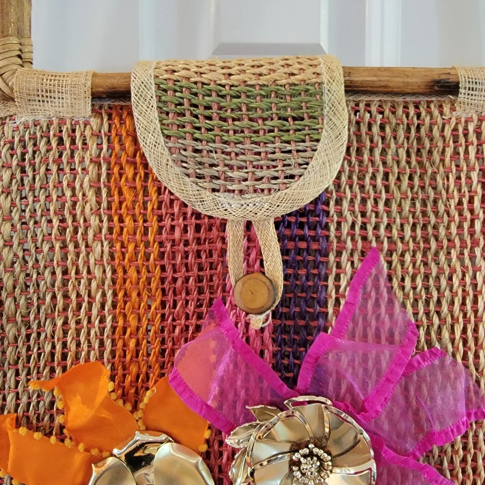 Vintage Bamboo Handle Woven Raffia Multi-color‎ Stripe Bag